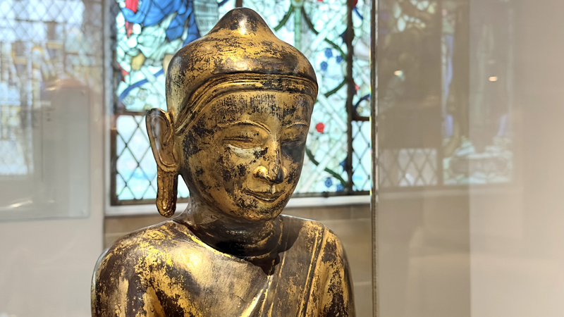 Photograph showing a Figure of Buddha