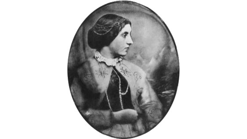 Portrait of a woman in an oval shape